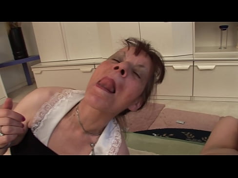 ❤️ Zwee Bomien an ee Grousspapp hunn en Dräier ❤️❌ Anal Video op lb.pornhdvideos.ru ❌❤