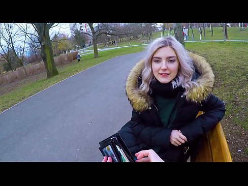 ❤️ Drénkt e Frieme säi waarme Spuer fir Suen - Blowjob am Park vum Eva Elfie ❤️❌ Anal Video op lb.pornhdvideos.ru ❌❤